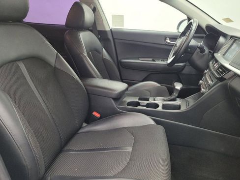 Used 2020 Kia Optima S FWD image 21