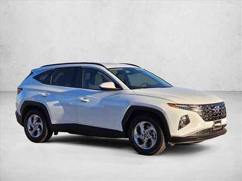 Used 2024 Hyundai Tucson SEL image 3