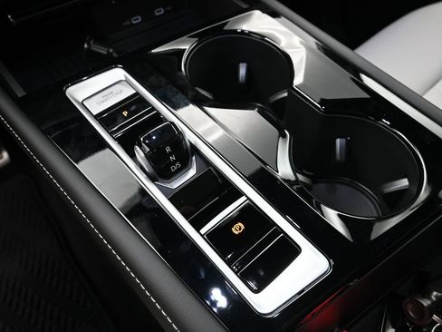 New 2026 Volkswagen Atlas Cross Sport SEL Premium R-Line image 18