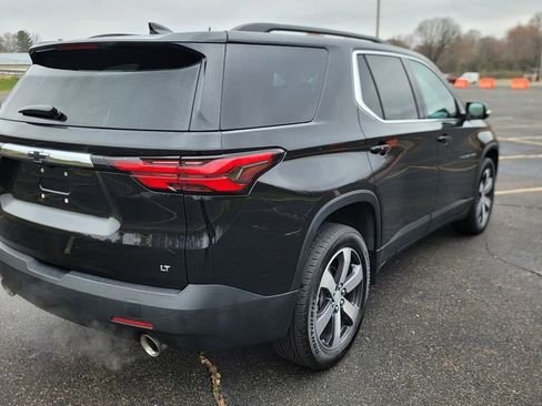 Used 2023 Chevrolet Traverse LT w/ LT Premium Package image 12