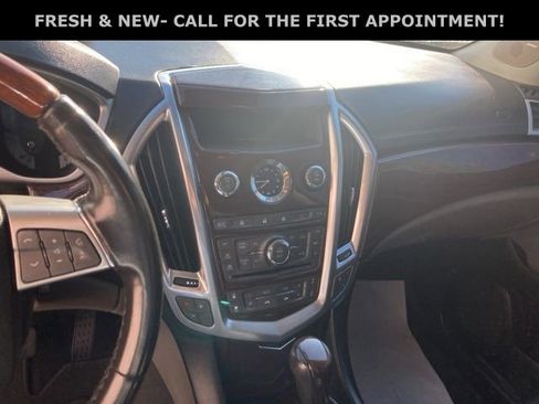 Used 2011 Cadillac SRX Luxury AWD/4WD image 19