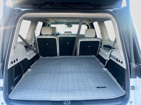 Used 2024 Jeep Wagoneer 4WD w/ Premium Group I image 28