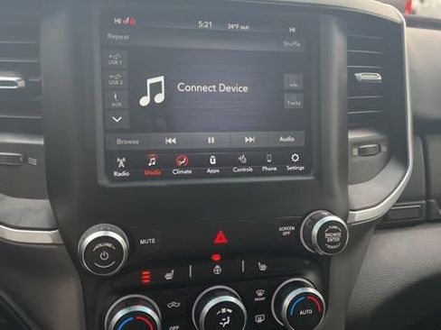 Used 2021 RAM 1500 Big Horn image 36