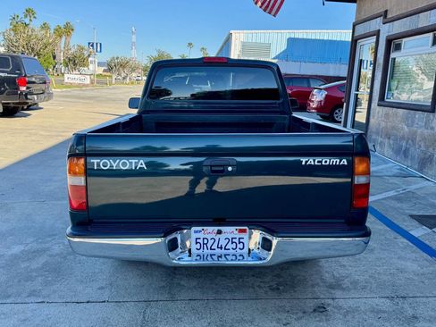 Used 1998 Toyota Tacoma 2WD Regular Cab image 9