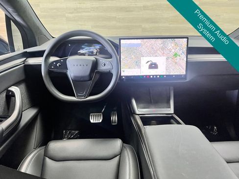 Used 2024 Tesla Model X AWD/4WD image 2