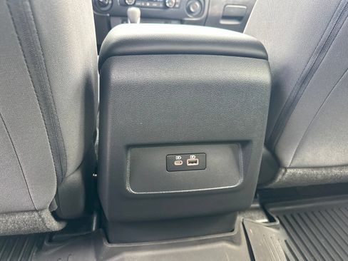 Used 2026 Nissan Frontier SV w/ All-Weather Content Package AWD/4WD image 24