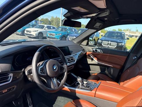 Used 2023 BMW X5 xDrive45e w/ Executive Package AWD/4WD image 11