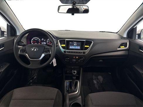 Used 2018 Hyundai Accent SE FWD image 19