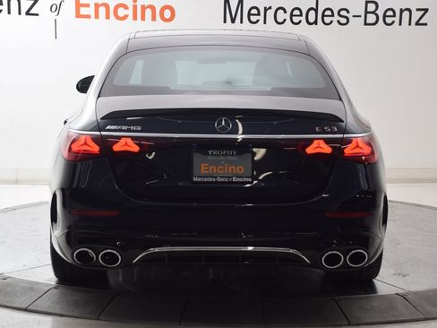 Used 2025 Mercedes-Benz E 53 AMG e 4MATIC Sedan image 5