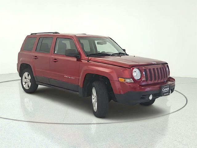 Used 2016 Jeep Patriot Latitude AWD/4WD image 8