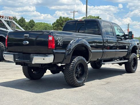Used 2013 Ford F250 Lariat w/ Chrome Pkg AWD/4WD image 4