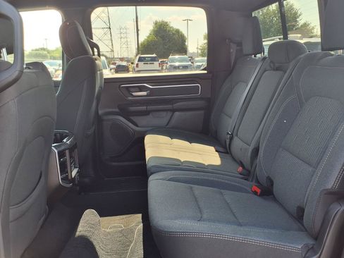 Used 2021 RAM 1500 Big Horn AWD/4WD image 18