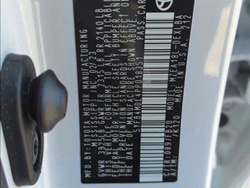 Used 2023 Toyota Corolla LE image 2