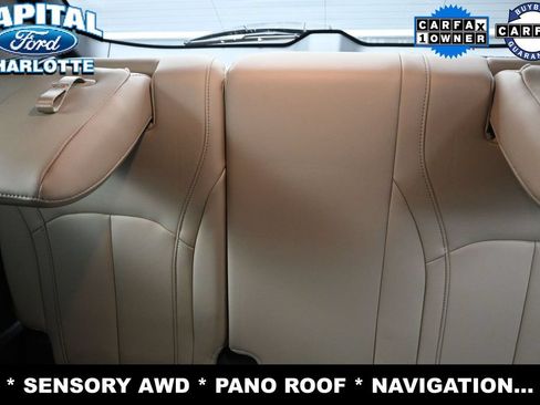 Used 2023 INFINITI QX60 Sensory AWD/4WD image 11