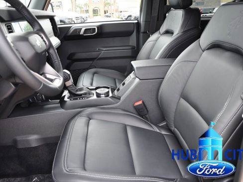 New 2026 Ford Bronco Outer Banks AWD/4WD image 10