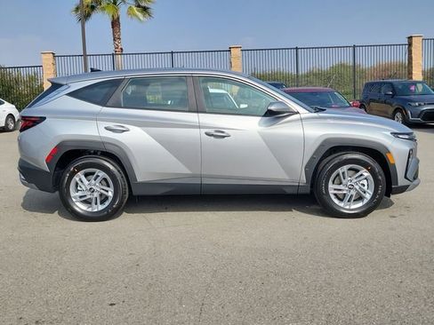 New 2026 Hyundai Tucson SE image 24