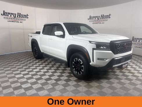Used 2023 Nissan Frontier PRO-4X w/ Pro Convenience Package AWD/4WD image 4