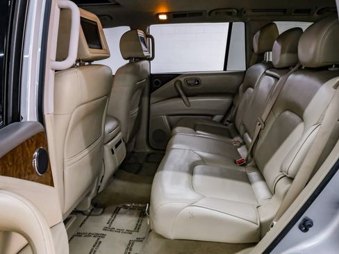 Used 2016 INFINITI QX80 2WD w/ Driver's Assistance Package image 55