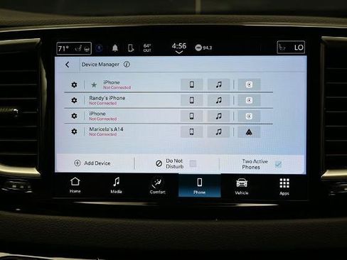 Used 2024 Chrysler Pacifica Touring-L FWD image 28