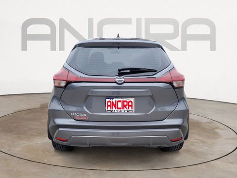 Used 2025 Nissan Kicks Play S FWD image 13