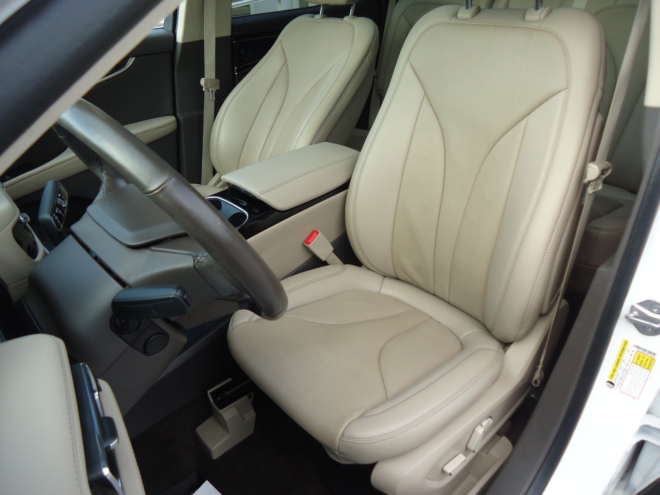 Used 2023 Lincoln Nautilus Reserve w/ Equipment Group 201A AWD/4WD image 25