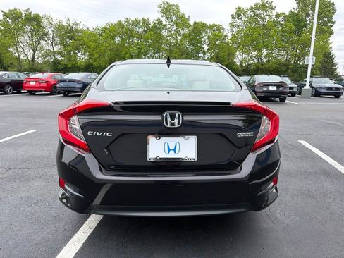 Used 2016 Honda Civic EX-L image 4