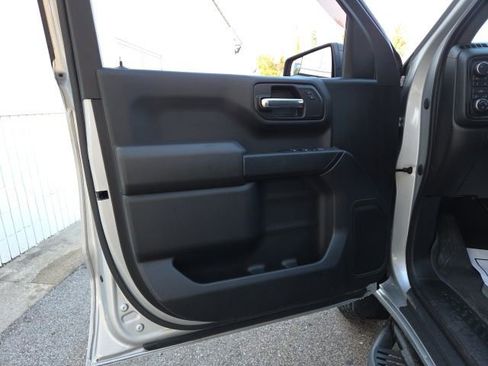 Used 2022 Chevrolet Silverado 1500 Custom Trail Boss w/ LPO, Dark Essentials Package AWD/4WD image 47