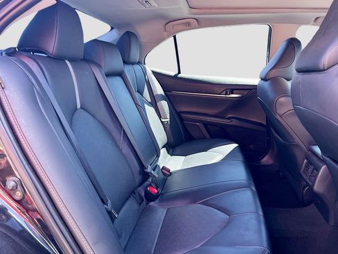 Used 2020 Toyota Camry XSE FWD image 26