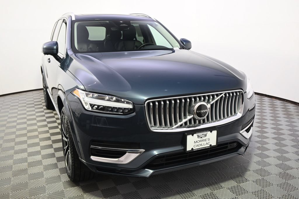 Used 2023 Volvo XC90 T8 Plus AWD/4WD image 9