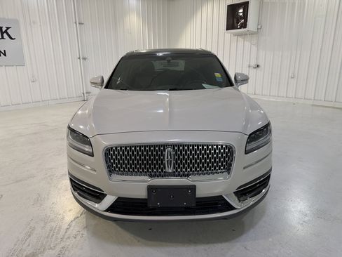 Used 2020 Lincoln Nautilus Reserve image 8