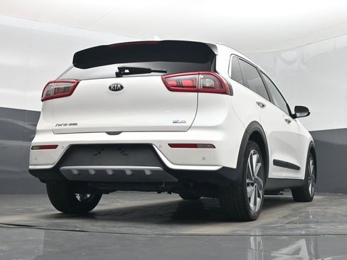 Used 2017 Kia Niro Touring image 50