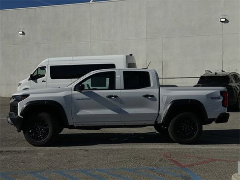 Used 2026 Chevrolet Colorado Trail Boss image 8