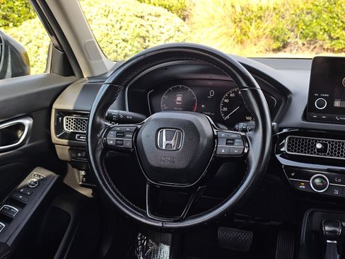 Used 2024 Honda Civic EX image 24