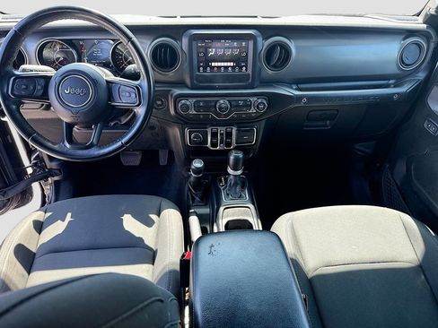 Used 2022 Jeep Wrangler Unlimited Sport AWD/4WD image 25