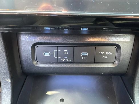 Used 2026 Hyundai Tucson Limited AWD/4WD image 29