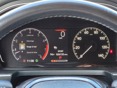 Used 2024 Honda Pilot Touring image 14