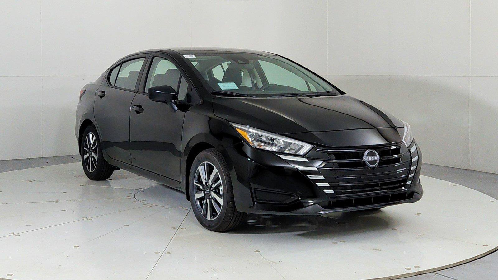 Used 2025 Nissan Versa S w/ S Plus Package FWD image 1