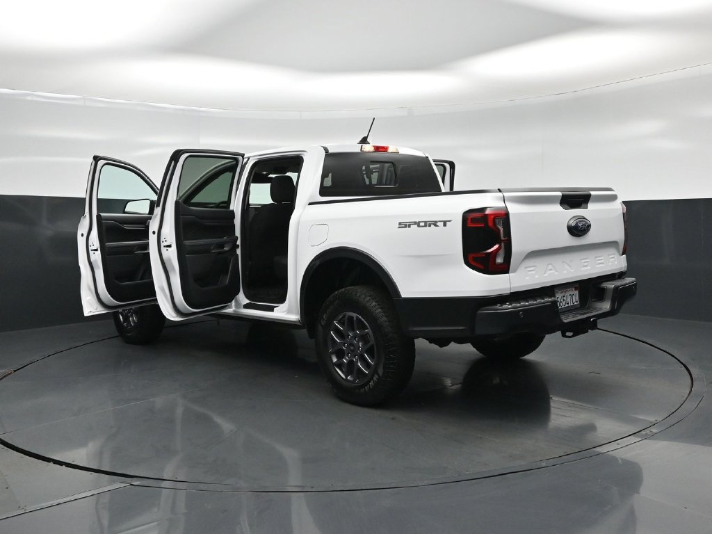 Certified 2024 Ford Ranger XLT w/ Trailer Tow Package RWD image 31