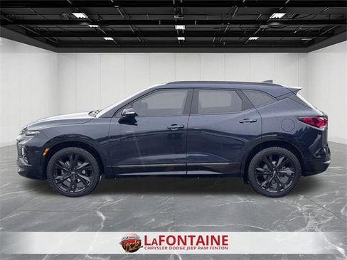 Used 2021 Chevrolet Blazer RS w/ Enhanced Convenience Package image 2