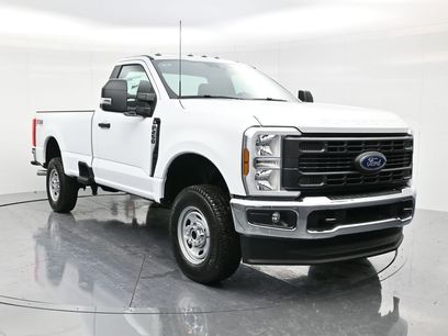 New 2026 Ford F250 XL w/ FX4 Off-Road Package