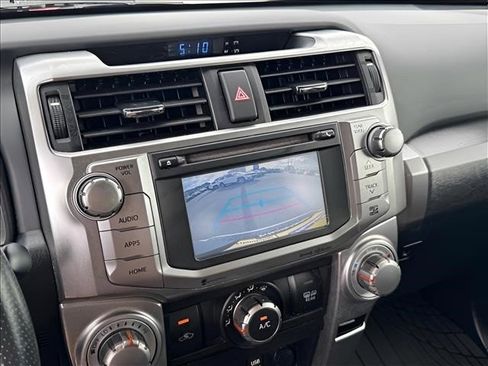 Used 2016 Toyota 4Runner SR5 Premium RWD image 24