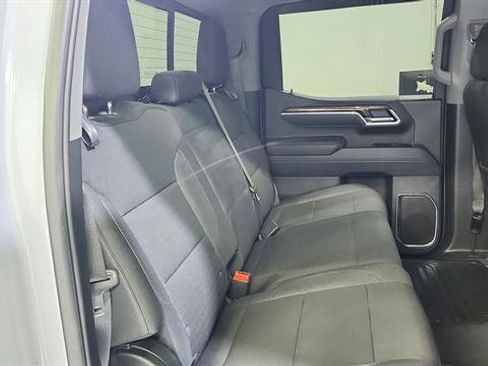 Used 2025 GMC Sierra 1500 SLE w/ Preferred Package AWD/4WD image 26
