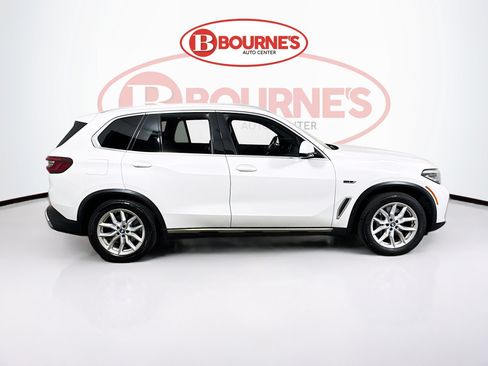 Used 2022 BMW X5 xDrive45e AWD/4WD image 11