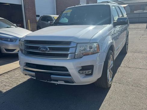 Used 2017 Ford Expedition Platinum RWD image 1
