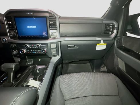 New 2026 Ford F150 XLT w/ Equipment Group 302A MID AWD/4WD image 31