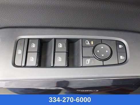 New 2026 Nissan Pathfinder SV image 15