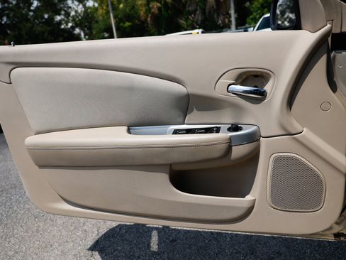 Used 2013 Chrysler 200 Touring w/ Cold Weather Group FWD image 40