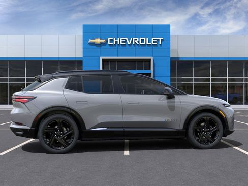 New 2024 Chevrolet Equinox EV RS image 29