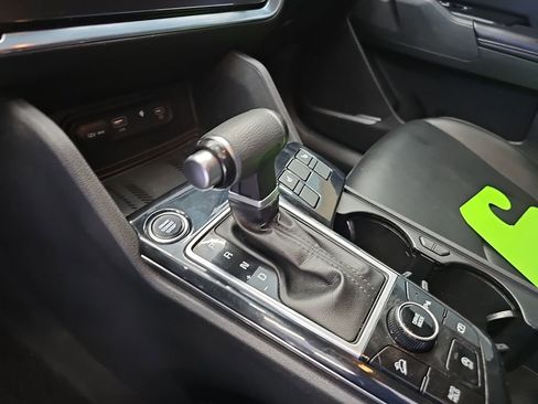 Used 2023 Kia Sportage EX image 27