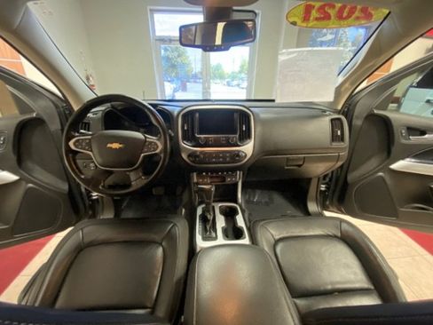 Used 2021 Chevrolet Colorado LT w/ Safety Package RWD image 30